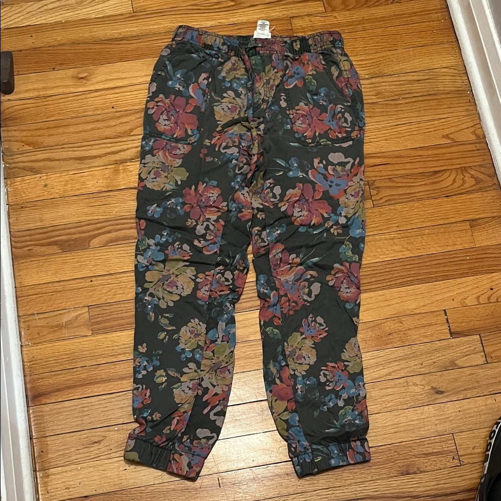 Nicole Miller NY lyocell floral print joggers